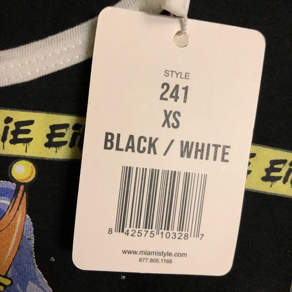 Billie Eilish Crop Top XS - Picture 6 of 6